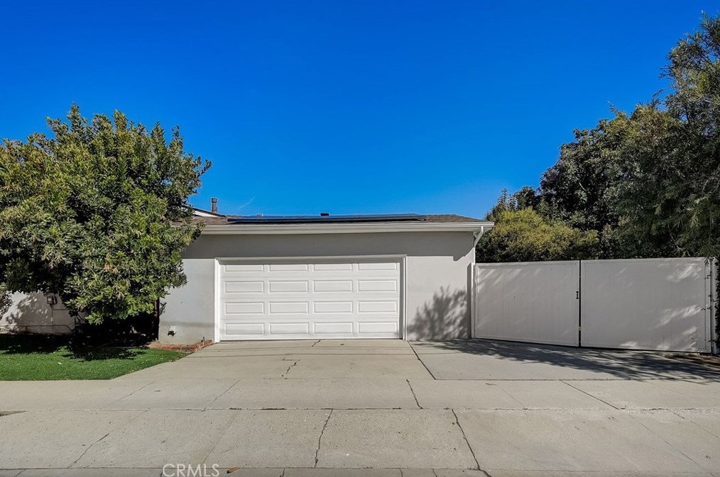 630 California St, El Segundo CA 90245-3215 exterior