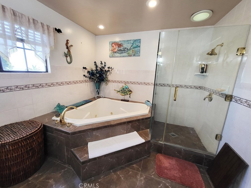 3976 Dwiggins St, Los Angeles CA  90063-1716 exterior