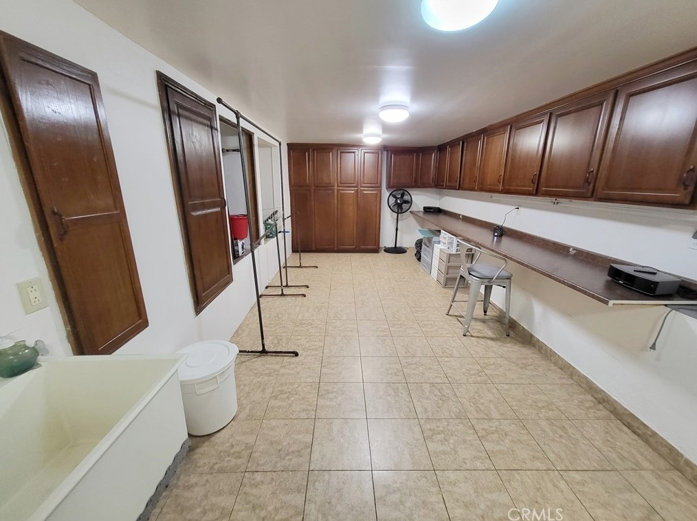 3976 Dwiggins St, Los Angeles CA  90063-1716 exterior