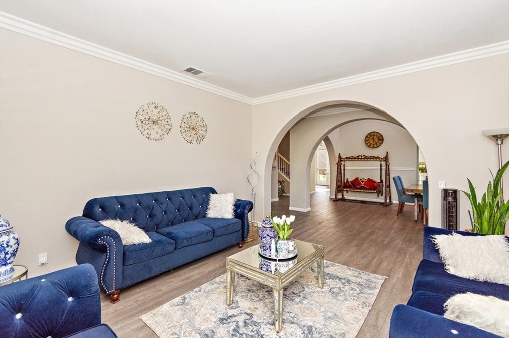 27655 Gladstone Dr, Moreno Valley CA  92555-5828 exterior