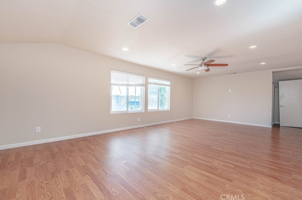 6147 James Alan St, Cypress CA  90630-3929 exterior