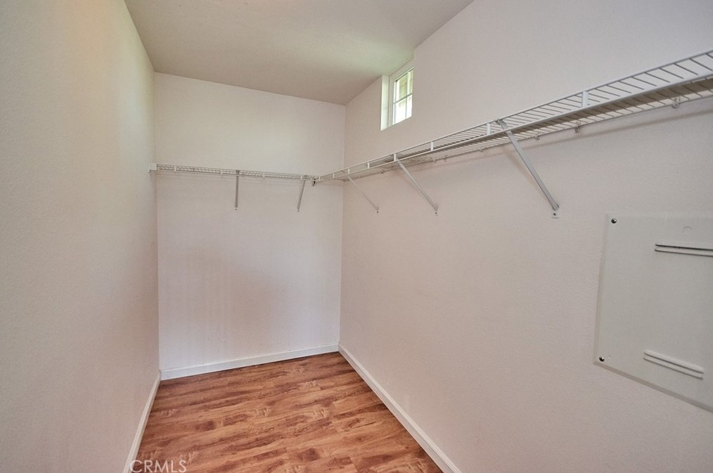 18309 Waterfall Ln, Artesia CA  90703-6382 exterior