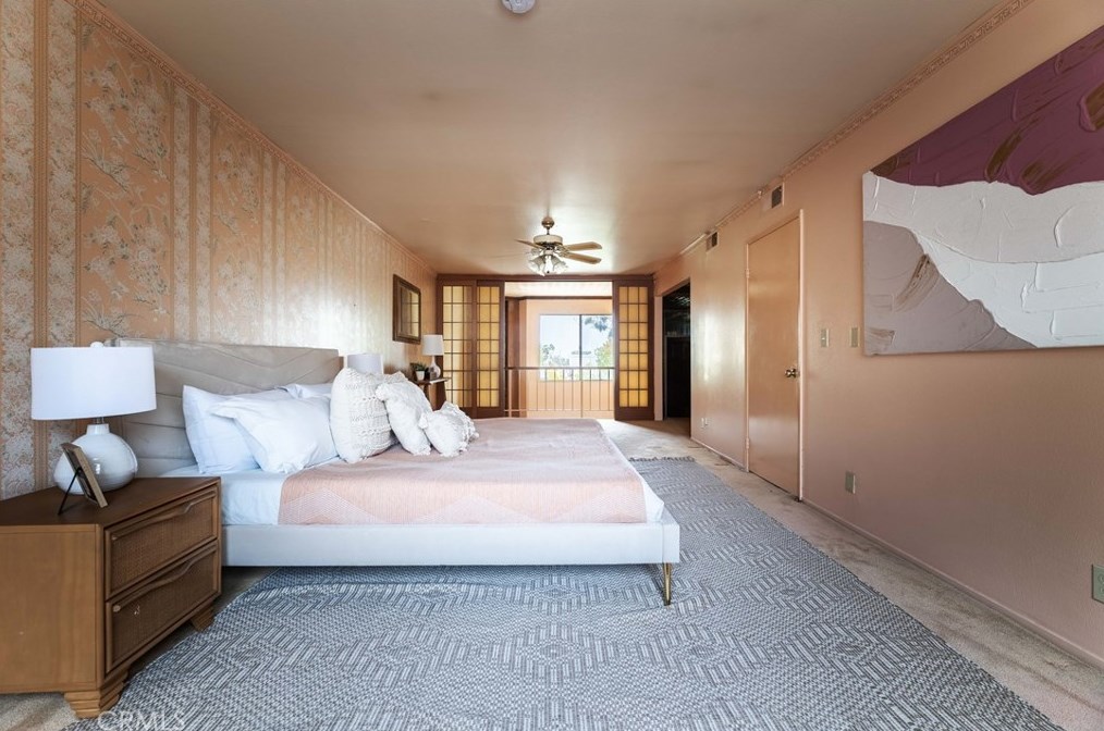 4658 Don Lorenzo Dr, Los Angeles CA  90008-4126 exterior
