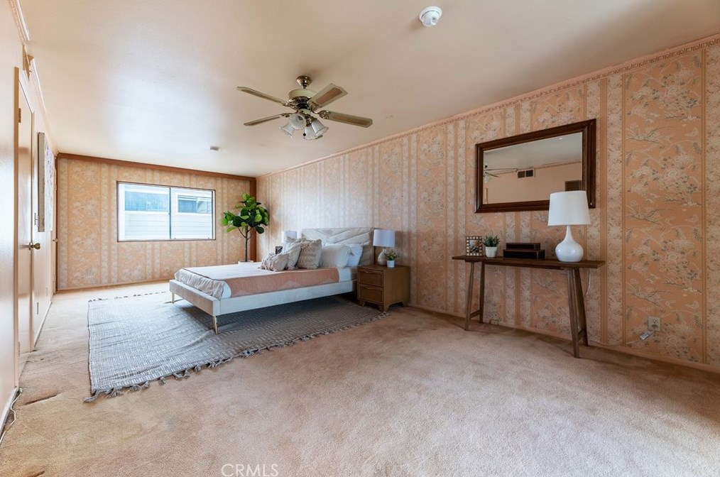 4658 Don Lorenzo Dr, Los Angeles CA  90008-4126 exterior