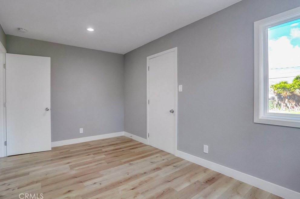215 127th St, Los Angeles CA  90061-2714 exterior