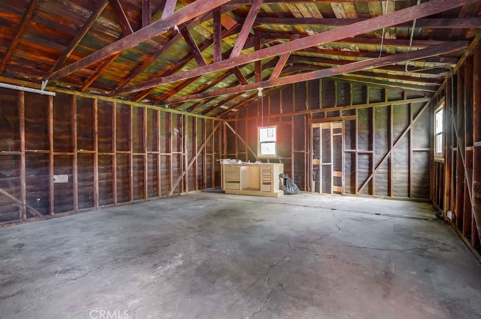 215 127th St, Los Angeles CA  90061-2714 exterior