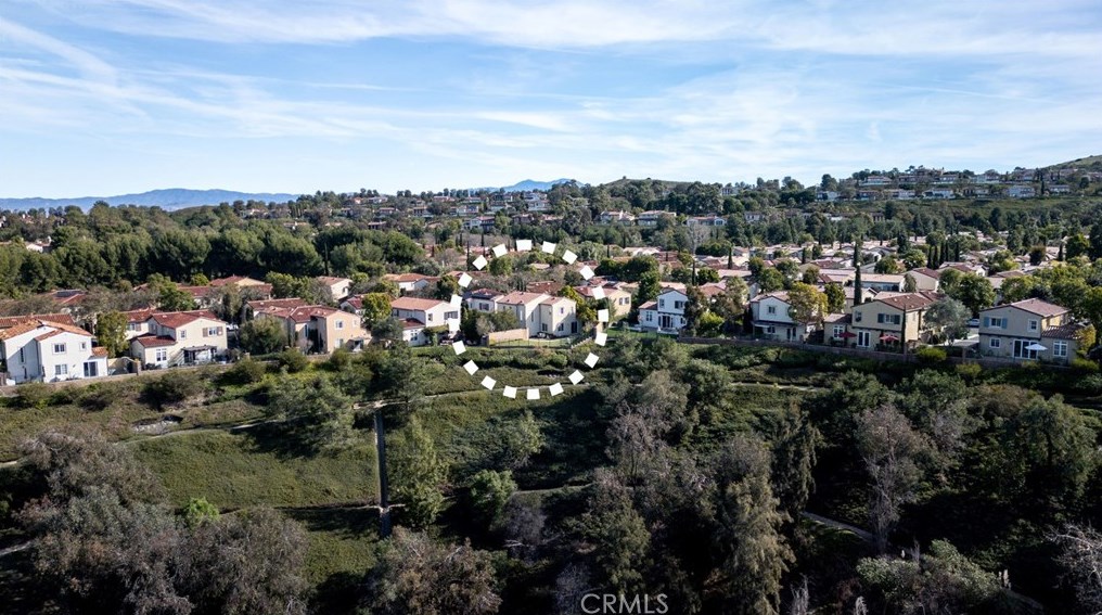 42 Gardenpath, Irvine CA 92603-0157 exterior