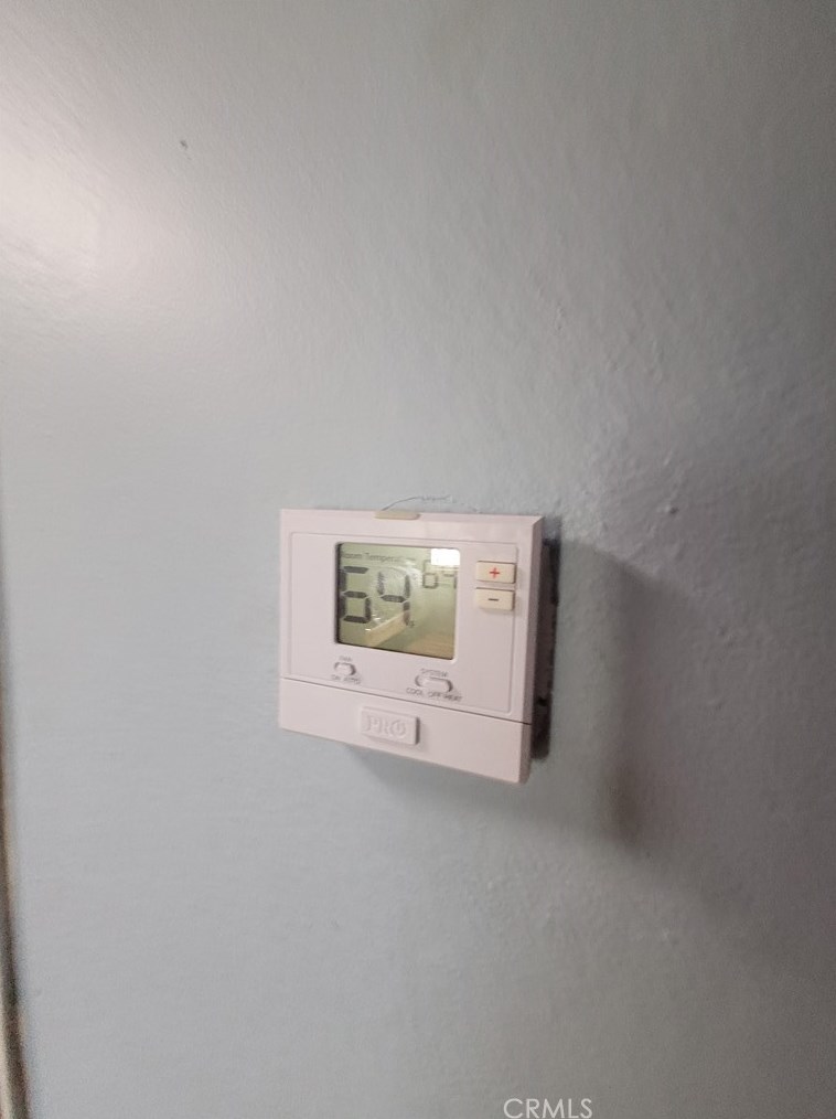 43865 Fig Ave, Lancaster CA  93534-5050 exterior