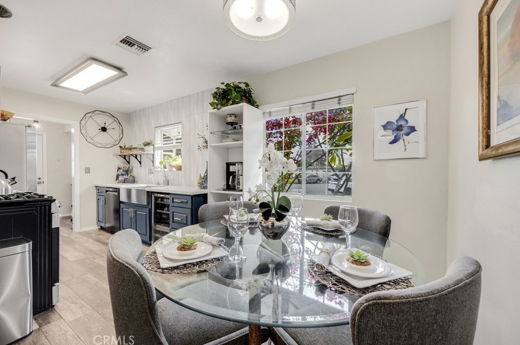 794 Shirley Dr, Orange CA  92867-7119 exterior