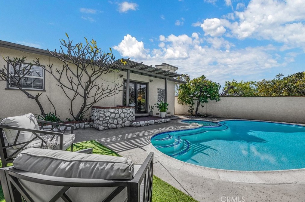 794 Shirley Dr, Orange CA  92867-7119 exterior