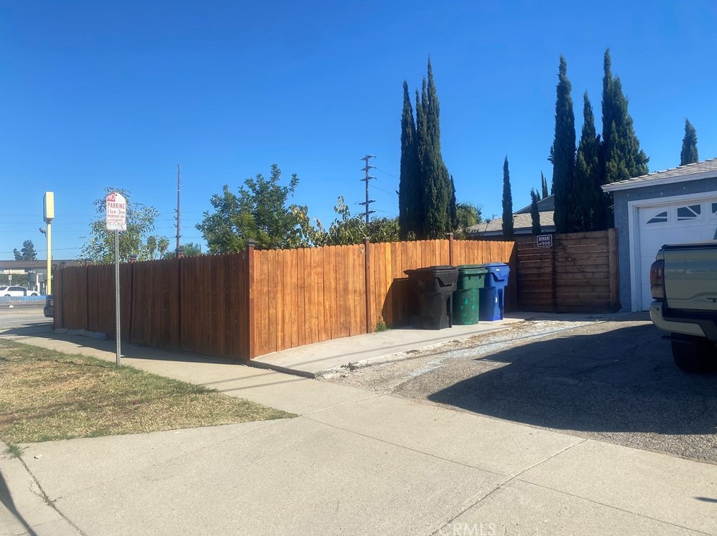 14450 Leffingwell Rd, Whittier CA  90604-2967 exterior