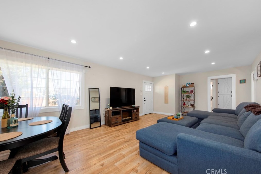 14450 Leffingwell Rd, Whittier CA  90604-2967 exterior