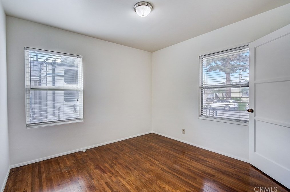 5032 Premiere Ave, Lakewood CA  90712-2712 exterior