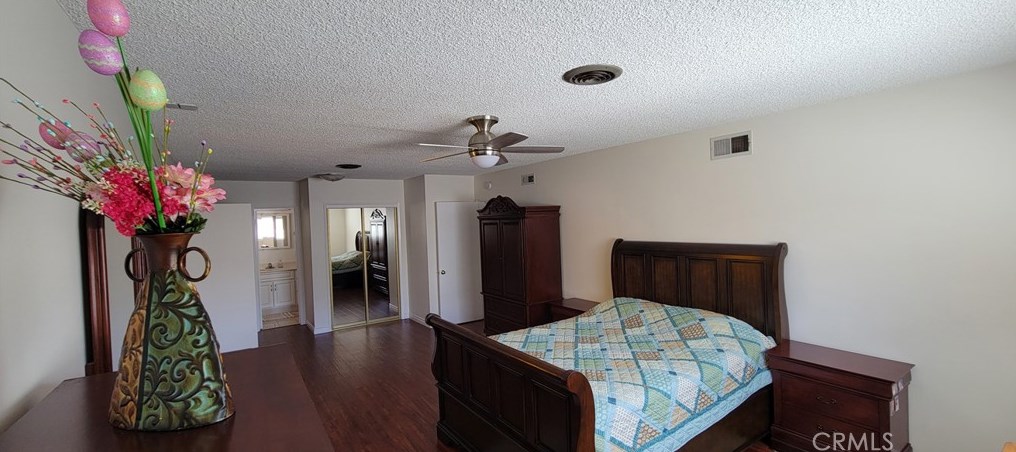 9412 Thistle Rd, Anaheim CA  92804-2332 exterior