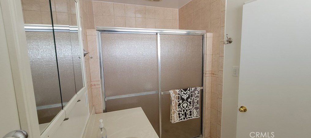 9412 Thistle Rd, Anaheim CA  92804-2332 exterior