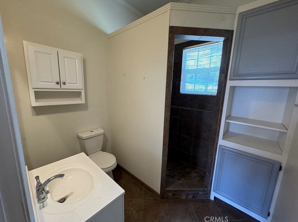 35255 Red Rover Mine Rd, Acton CA  93510-1173 exterior