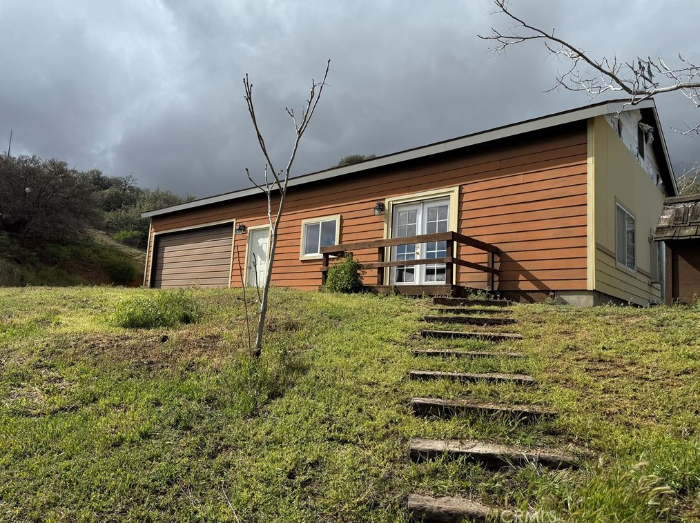 35255 Red Rover Mine Rd, Acton CA  93510-1173 exterior