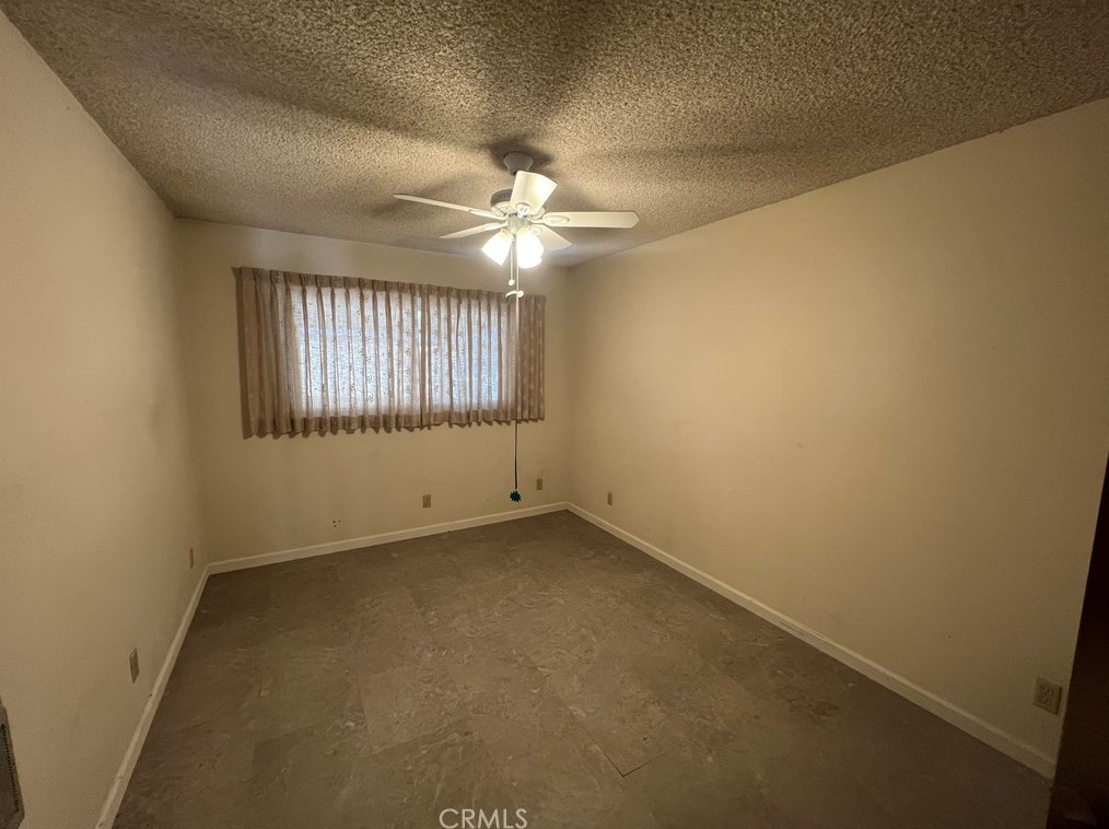 9908 Cedar St, Bellflower CA 90706-6910 exterior