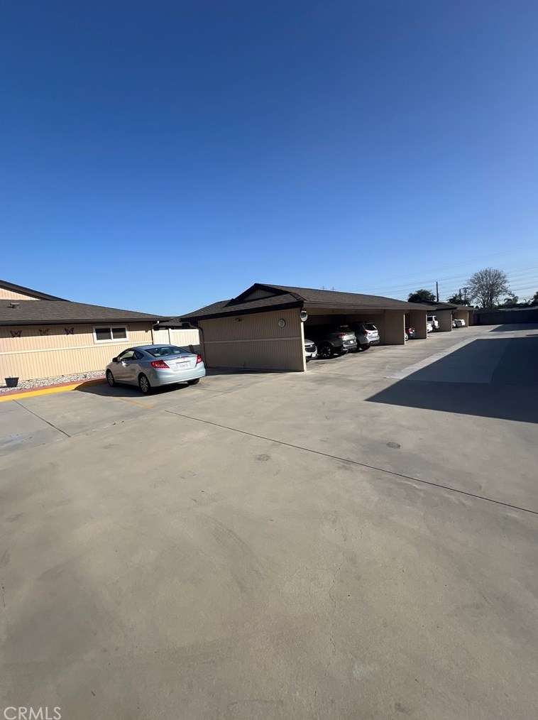 9908 Cedar St, Bellflower CA 90706-6910 exterior