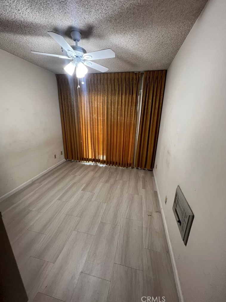 9908 Cedar St, Bellflower CA 90706-6910 exterior