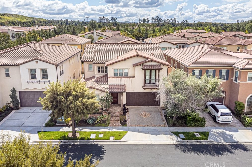 66 Gainsboro, Irvine CA  92620-2187 exterior