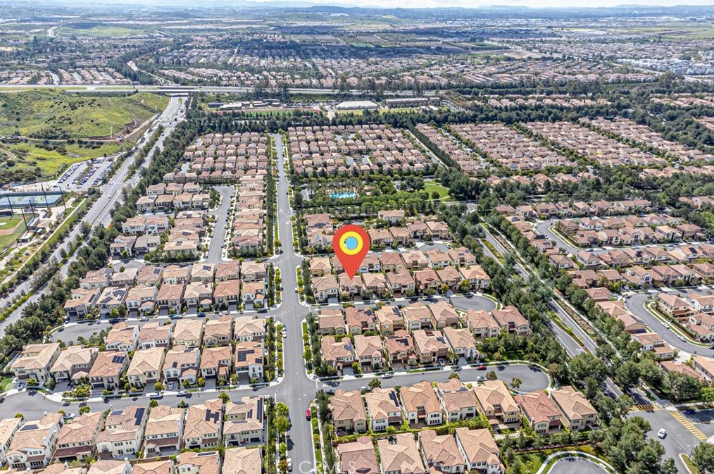 66 Gainsboro, Irvine CA  92620-2187 exterior