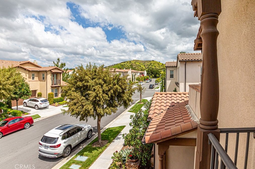 66 Gainsboro, Irvine CA  92620-2187 exterior