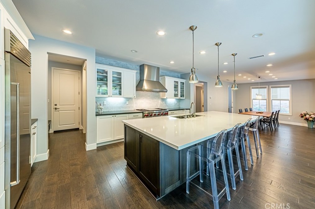 66 Gainsboro, Irvine CA  92620-2187 exterior