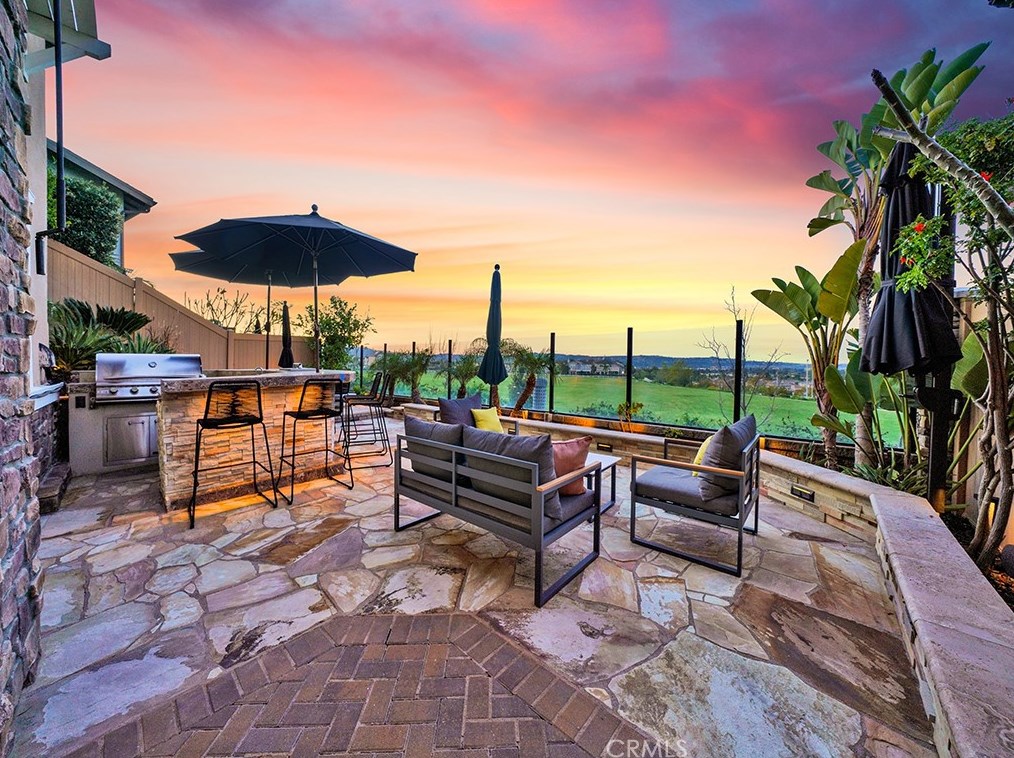 18646 Clubhouse Dr, Yorba Linda CA  92886-7057 exterior