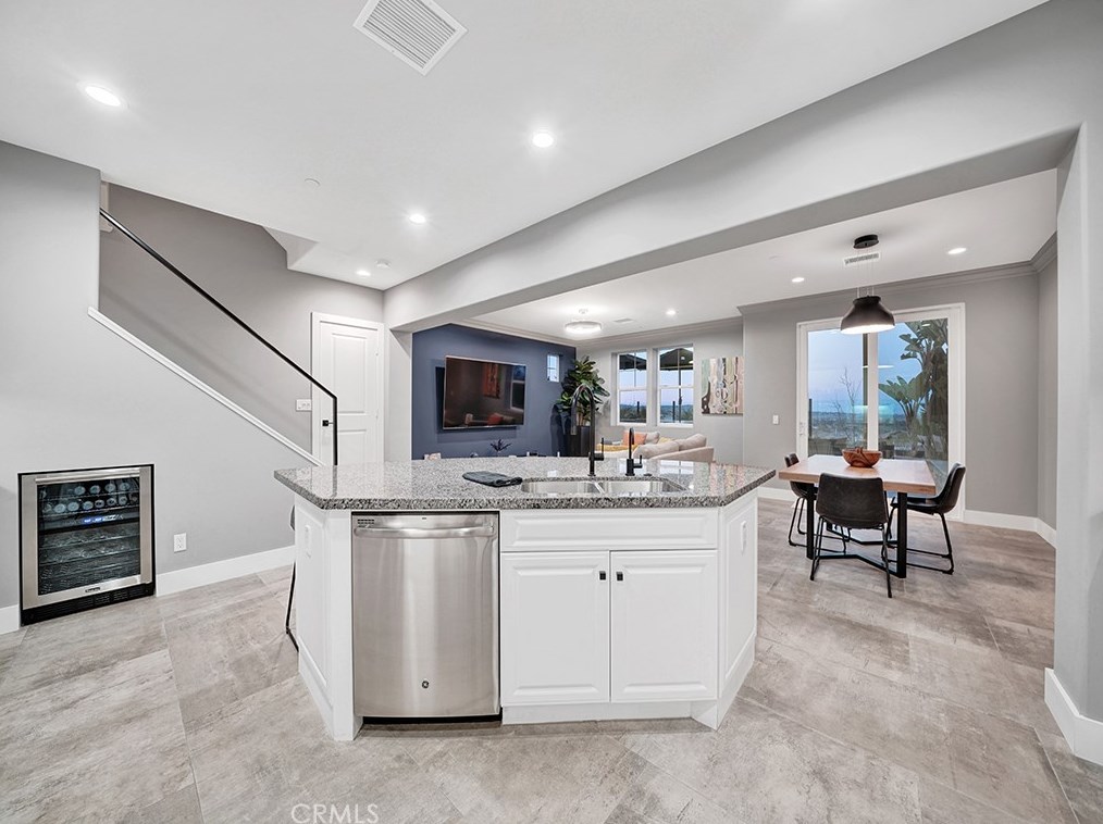 18646 Clubhouse Dr, Yorba Linda CA  92886-7057 exterior