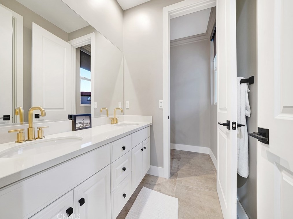 18646 Clubhouse Dr, Yorba Linda CA  92886-7057 exterior