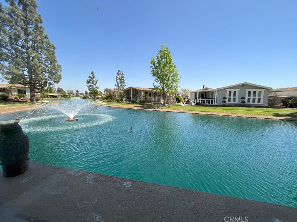 692 Forest Lake Dr, Brea CA 92821-2850 exterior