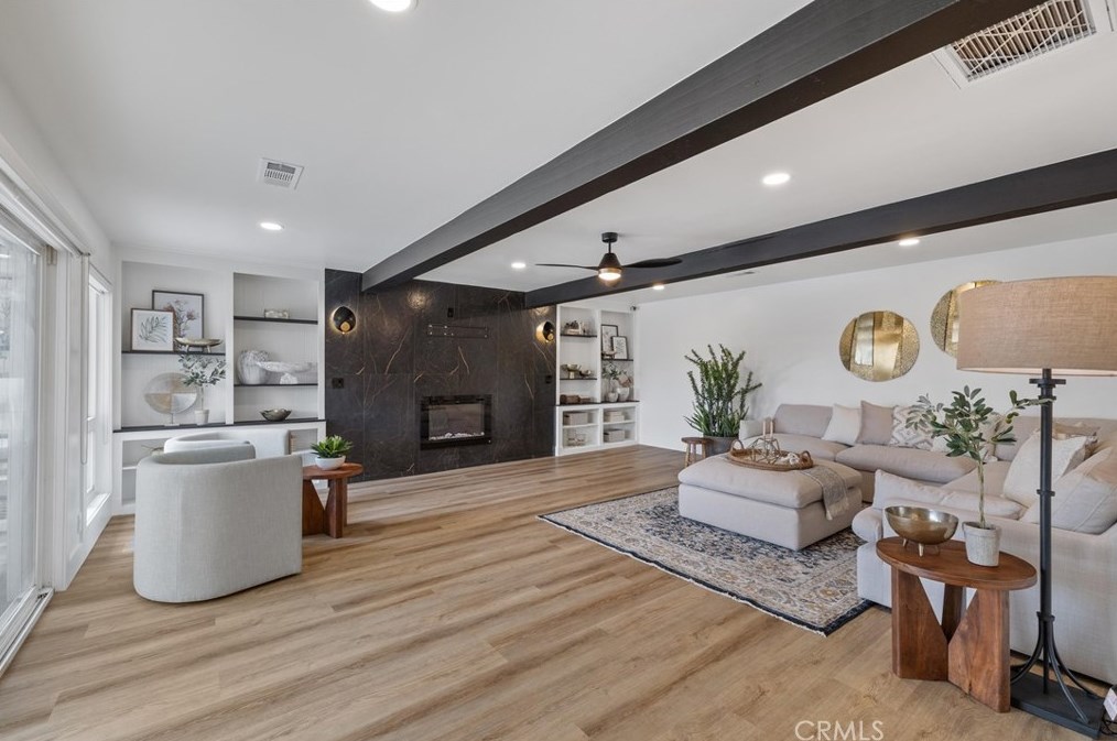 1025 Verona Dr, Fullerton CA  92835-3340 exterior