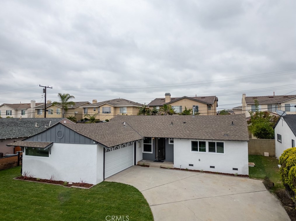 6733 Via Arroyo Dr, Buena Park CA  90620-4112 exterior
