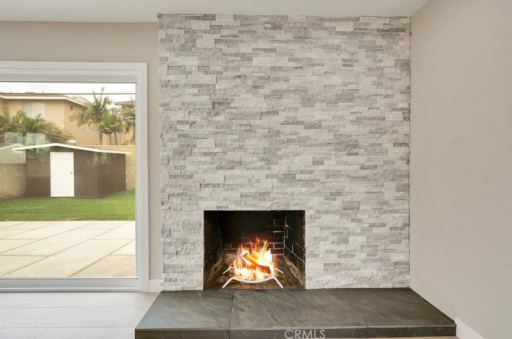 6733 Via Arroyo Dr, Buena Park CA  90620-4112 exterior