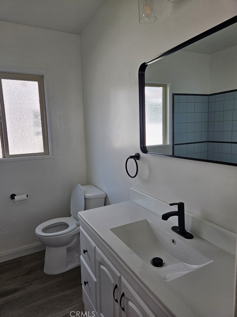 9667 Arthurdale St, Bellflower CA 90706-2363 exterior