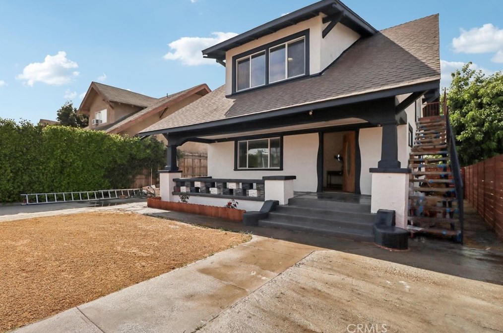 1226 Vernon Ave, Los Angeles CA  90011-3721 exterior
