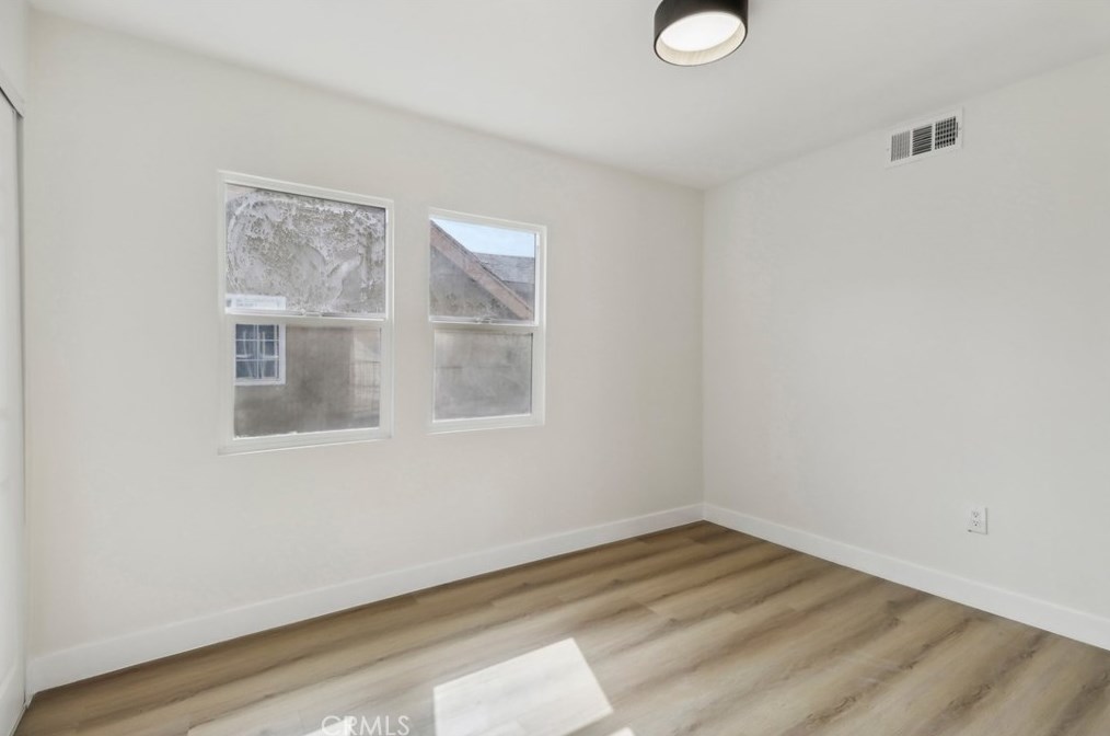 1226 Vernon Ave, Los Angeles CA  90011-3721 exterior