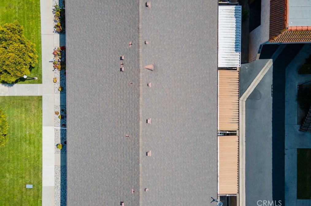 9908 Cedar St, Bellflower CA 90706-6910 exterior