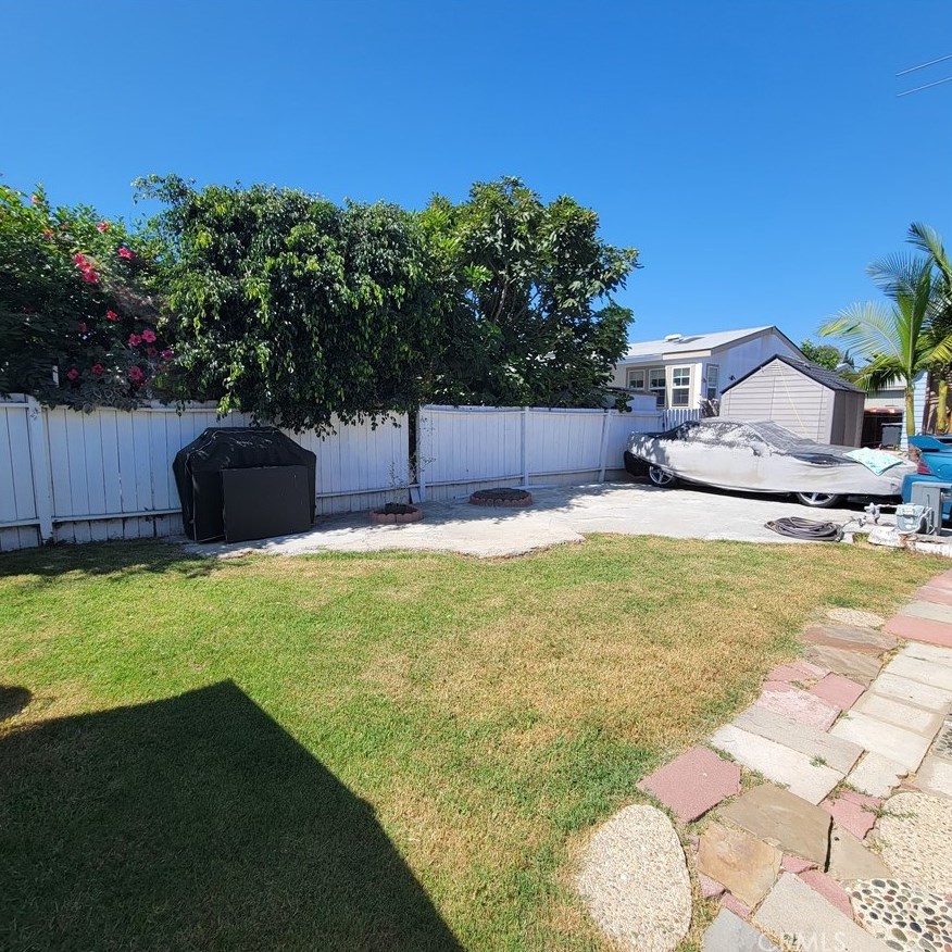 3101 Fairview St, Santa Ana CA  92704-6506 exterior