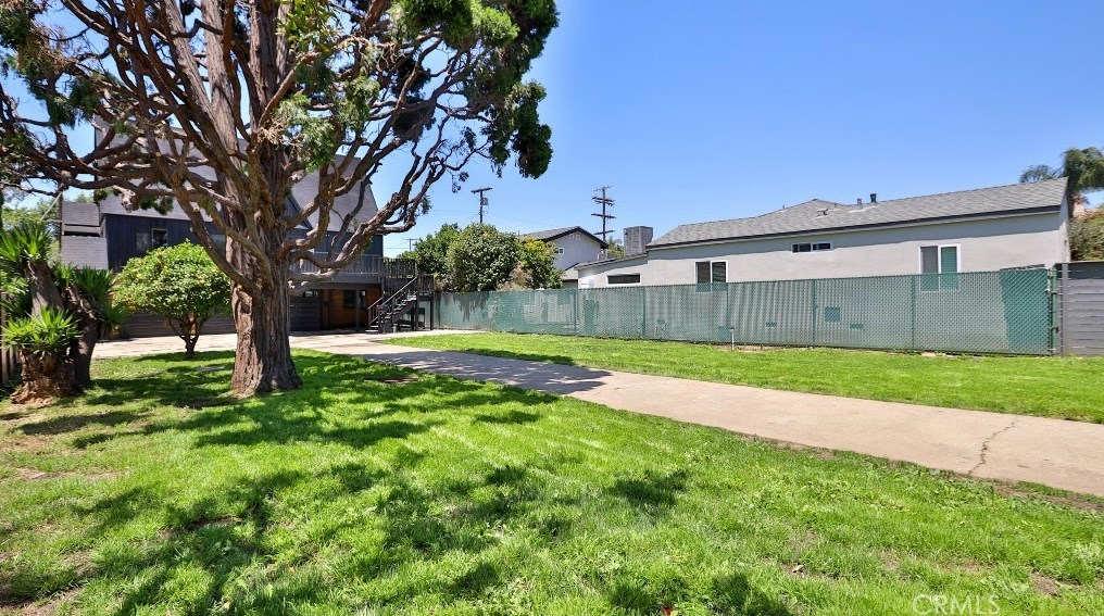 2517 Purdue Ave, Los Angeles CA  90025-6215 exterior
