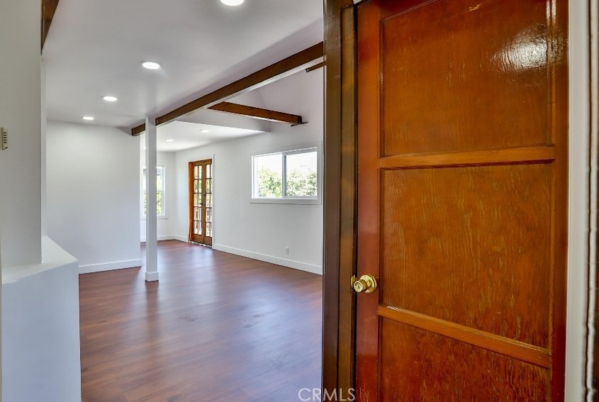 2517 Purdue Ave, Los Angeles CA  90025-6215 exterior