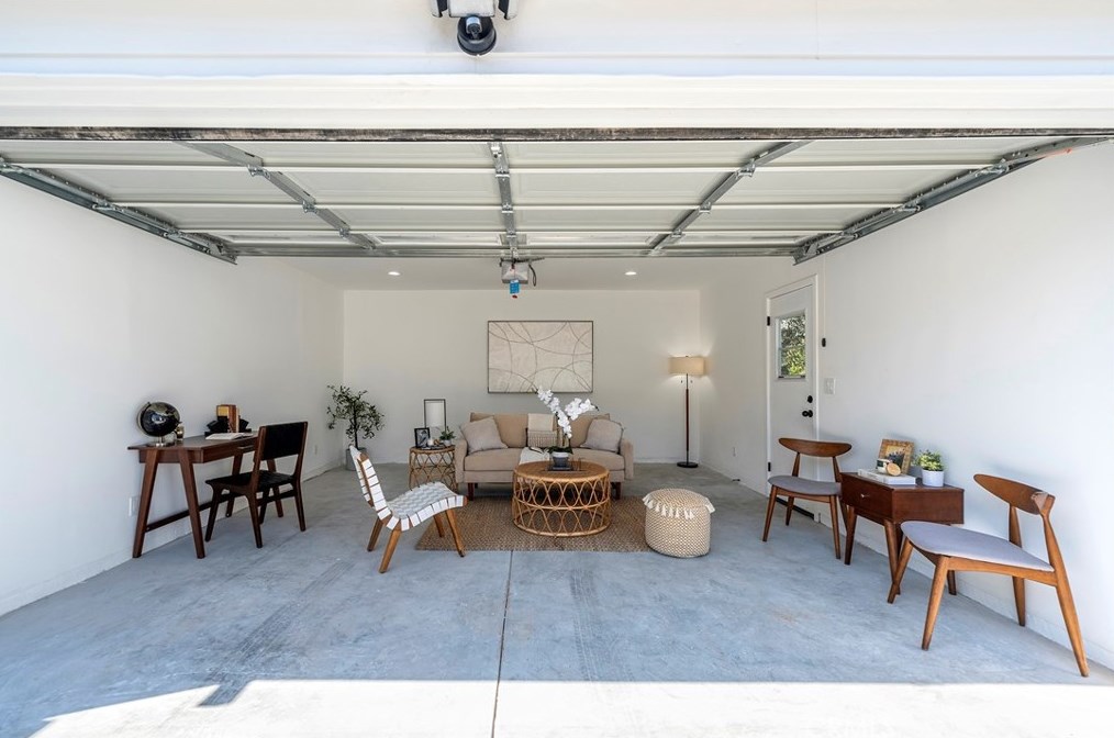 3327 Lowell, Los Angeles CA  90032-2918 exterior