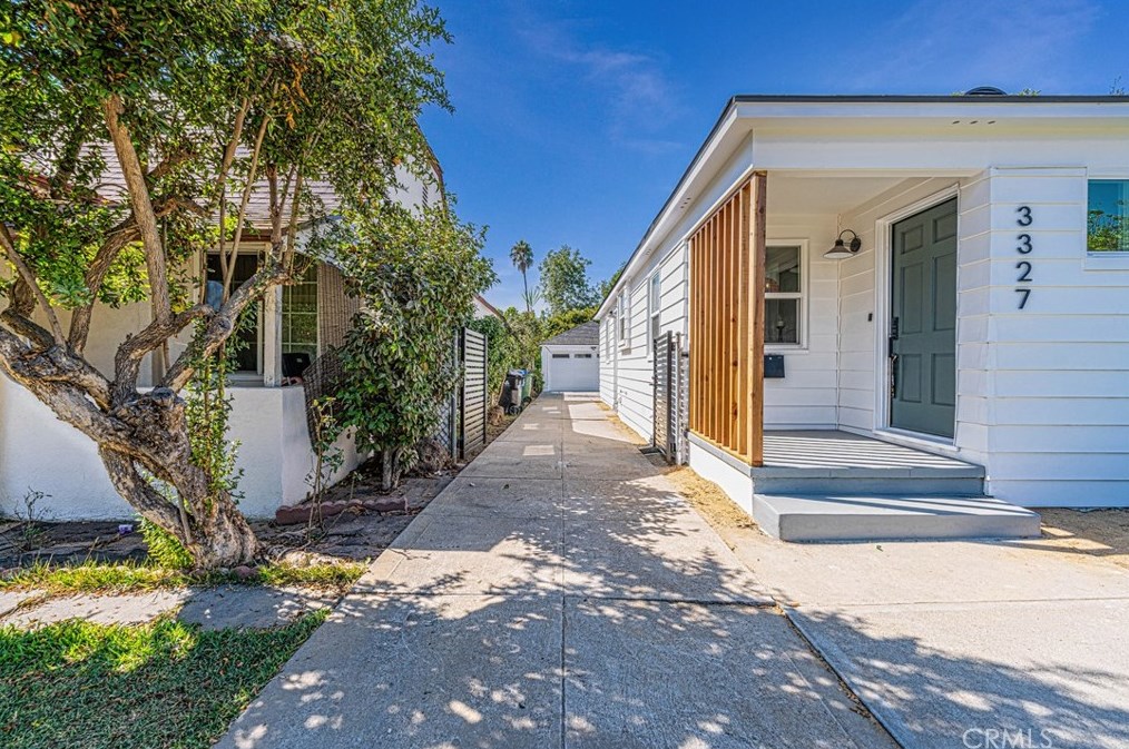 3327 Lowell, Los Angeles CA  90032-2918 exterior