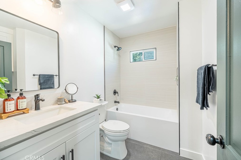 3327 Lowell, Los Angeles CA  90032-2918 exterior
