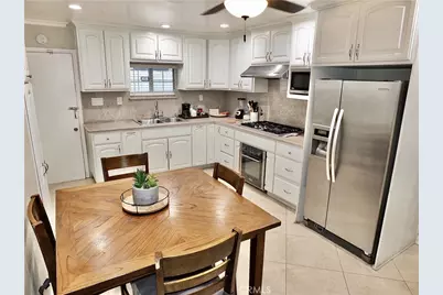 1430 E Michelson Street, Long Beach, CA 90805 - Photo 27