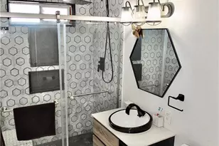 1430 E Michelson St, Long Beach, CA 90805 - Photo 5