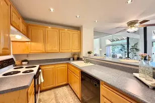 7890 E Spring St, Long Beach, CA 90815 - Photo 9