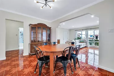 5864 Bonsallo Avenue, Los Angeles, CA 90044 - Photo 11