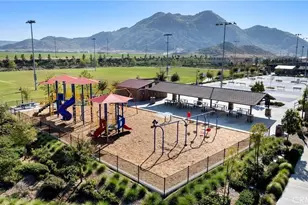 29985 Solardo Dr, Menifee, CA 92585 - Photo 43